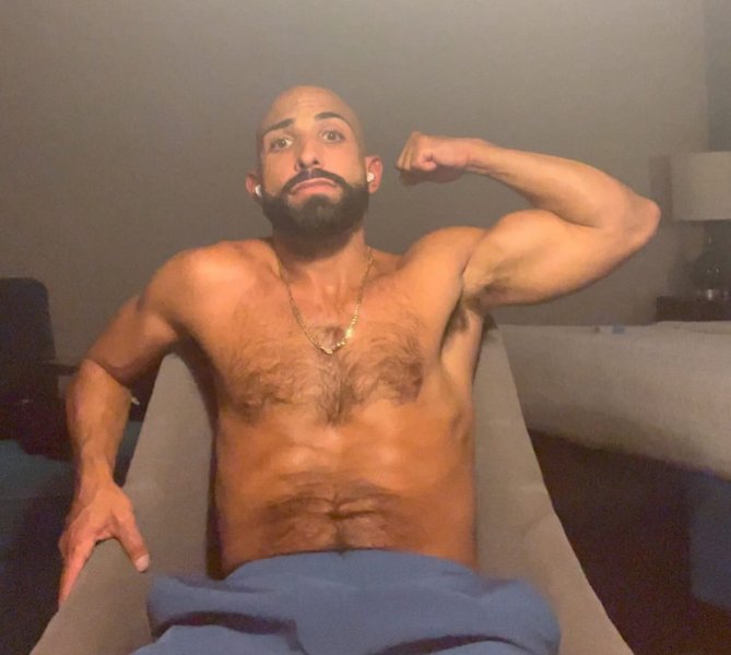 Hunterjon performs massage in Fort Lauderdale, FL - 961420