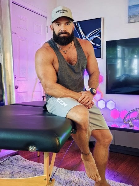 Muscle_Whisperer performs massage in Miami, FL - 960969