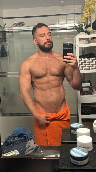 Robert_Does performs massage in West Hollywood, CA - 958448