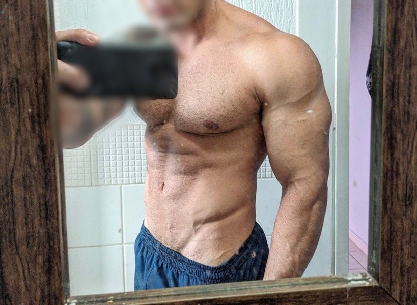 VictorLazaro performs massage in Miami, FL - 973639