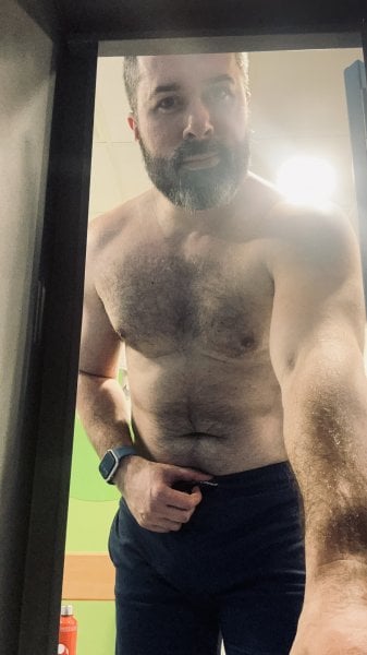 HairyHarryLondon performs massage in London, United Kingdom - 976416