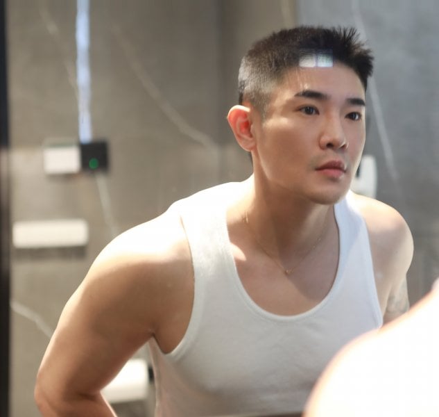 NICKCHENCHEN performs massage in Dallas, TX - 981919