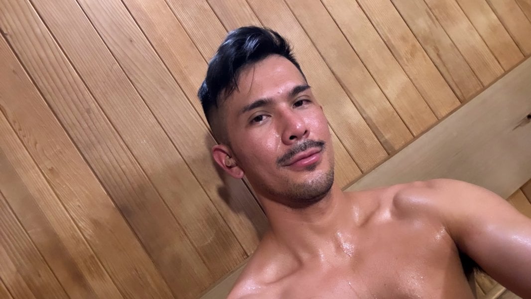 HandsomeASN performs massage in Manhattan, NY - 981735