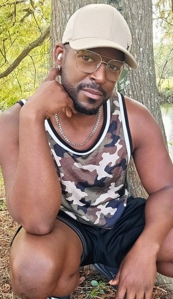 DaddyRubSkin performs massage in New Orleans, LA - 965716