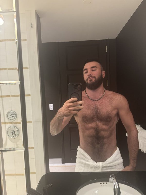 ZaddyHands performs massage in West Hollywood, CA - 971883