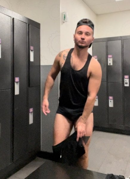 AdamNURUxxx performs massage in Manhattan, NY - 984229