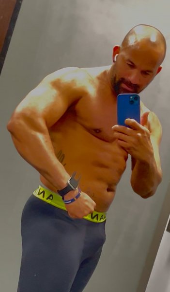 GERALD_MASTER performs massage in Madrid, Spain - 995023