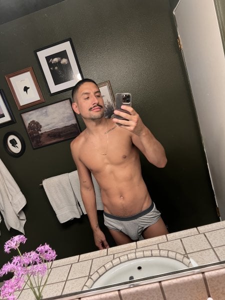 AnthoneJames performs massage in Modesto, CA - 988902