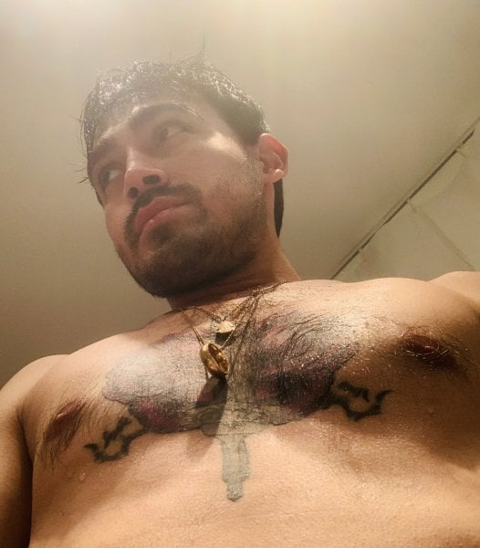 Christianlatino performs massage in London, United Kingdom - 988762