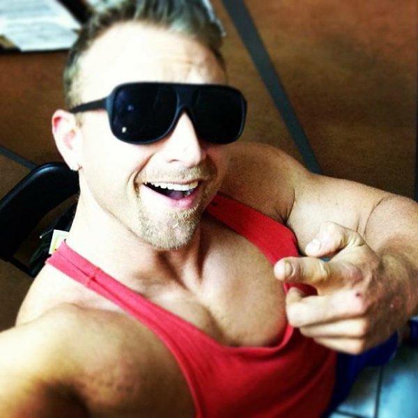 matthewjamesbb performs massage in Phoenix, AZ - 169179