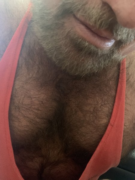 Bearmasseur performs massage in San Diego, CA - 276597